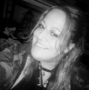 Meet your Posher, Angie